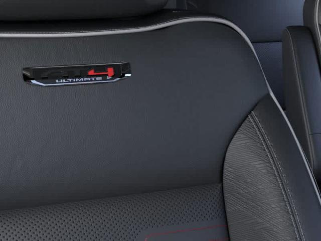 2025 GMC Yukon Vehicle Photo in ZELIENOPLE, PA 16063-2910