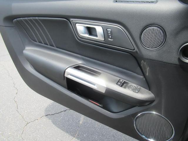 2022 Ford Mustang Vehicle Photo in LEESBURG, FL 34788-4022