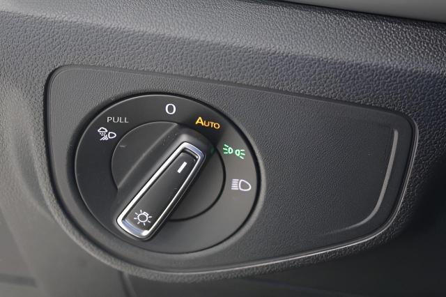 2023 Volkswagen Atlas Vehicle Photo in Green Bay, WI 54304