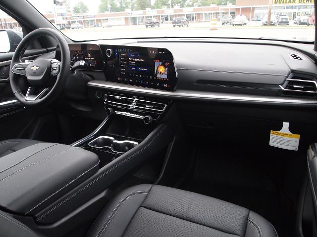 2025 Chevrolet Traverse Vehicle Photo in MADISON, IN 47250-1611