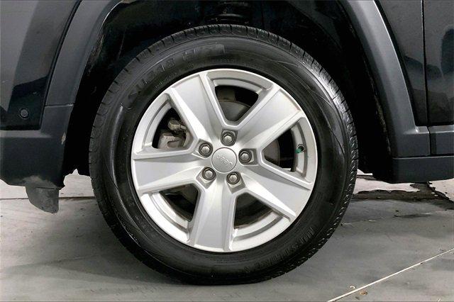 2022 Jeep Compass Vehicle Photo in KANSAS CITY, MO 64114-4502