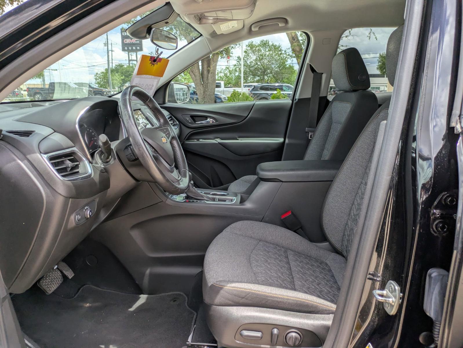 2022 Chevrolet Equinox Vehicle Photo in SELMA, TX 78154-1460