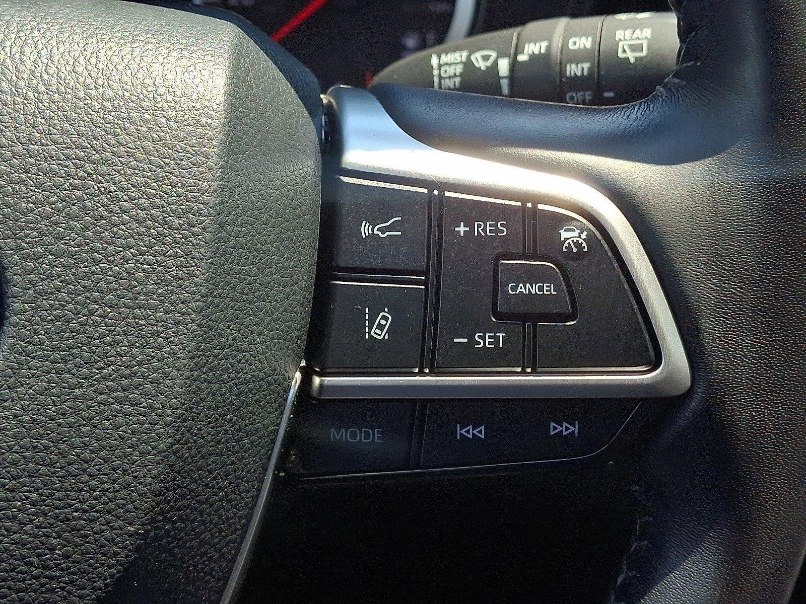2022 Toyota Highlander Vehicle Photo in Harrisburg, PA 17111