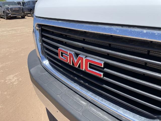 2025 GMC Savana Cutaway 3500 Vehicle Photo in GILBERT, AZ 85297-0402