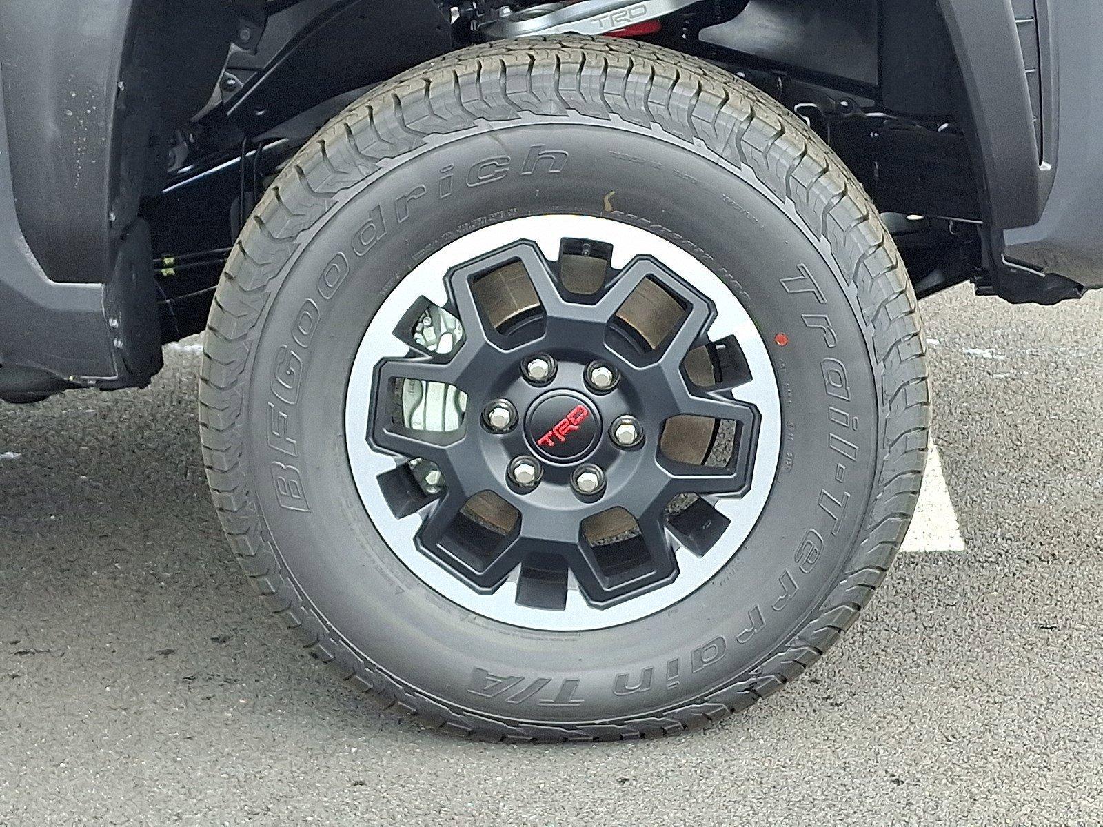 2025 Toyota Tacoma 4WD Vehicle Photo in Harrisburg, PA 17111