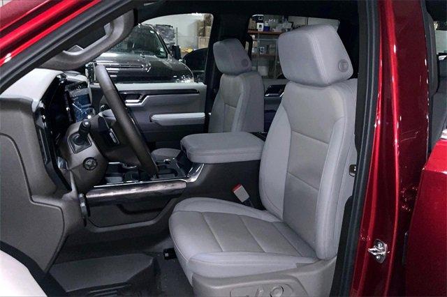 2025 Chevrolet Silverado 1500 Vehicle Photo in KANSAS CITY, MO 64114-4502