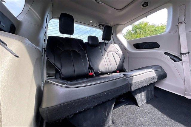 2018 Chrysler Pacifica Vehicle Photo in INDEPENDENCE, MO 64055-1314