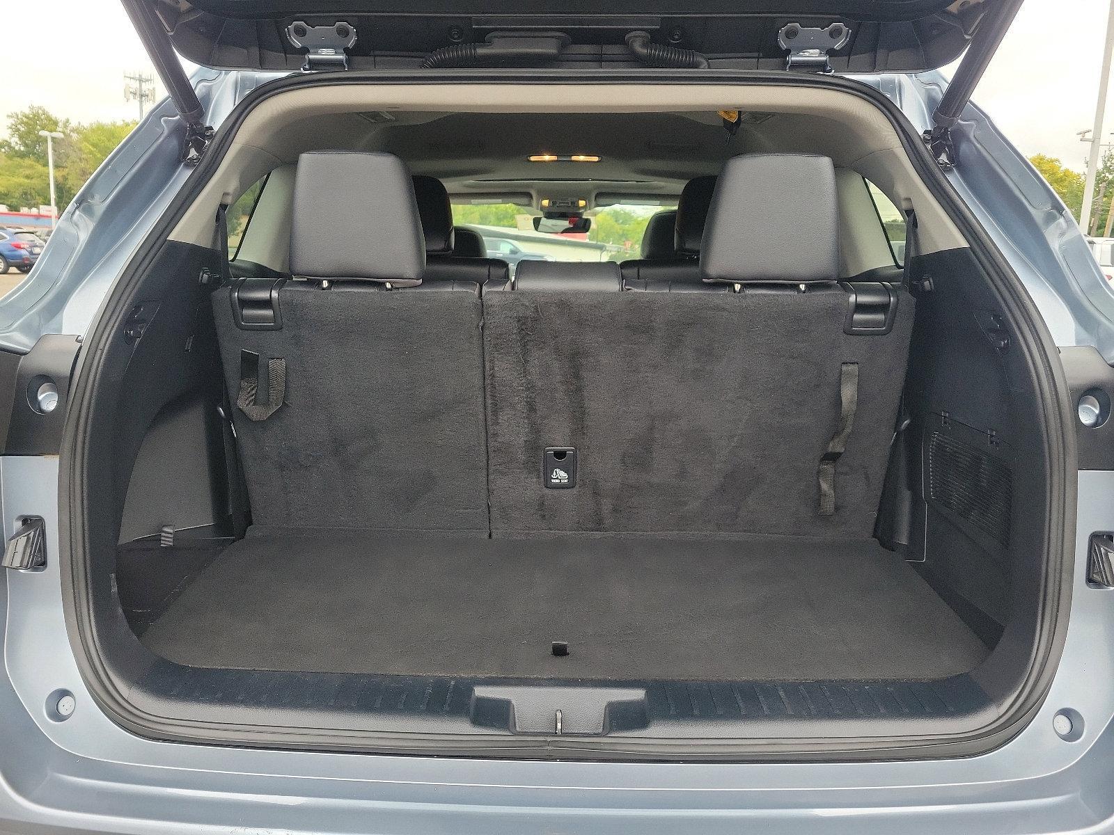 2023 Toyota Highlander Vehicle Photo in Trevose, PA 19053