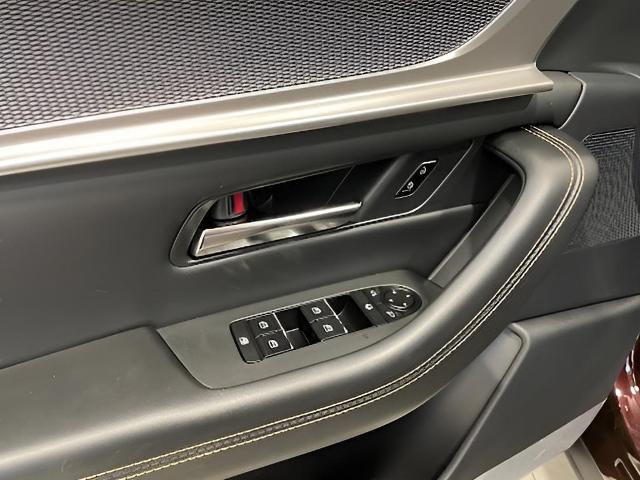 2025 Mazda CX-90 Vehicle Photo in Green Bay, WI 54304