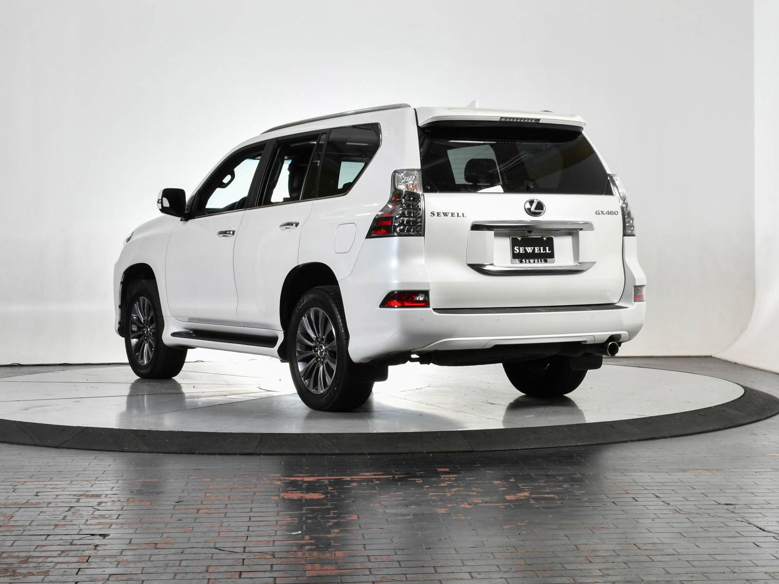 2022 Lexus GX 460 Vehicle Photo in DALLAS, TX 75235