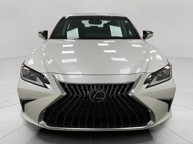 2022 Lexus ES 350 Vehicle Photo in Appleton, WI 54913