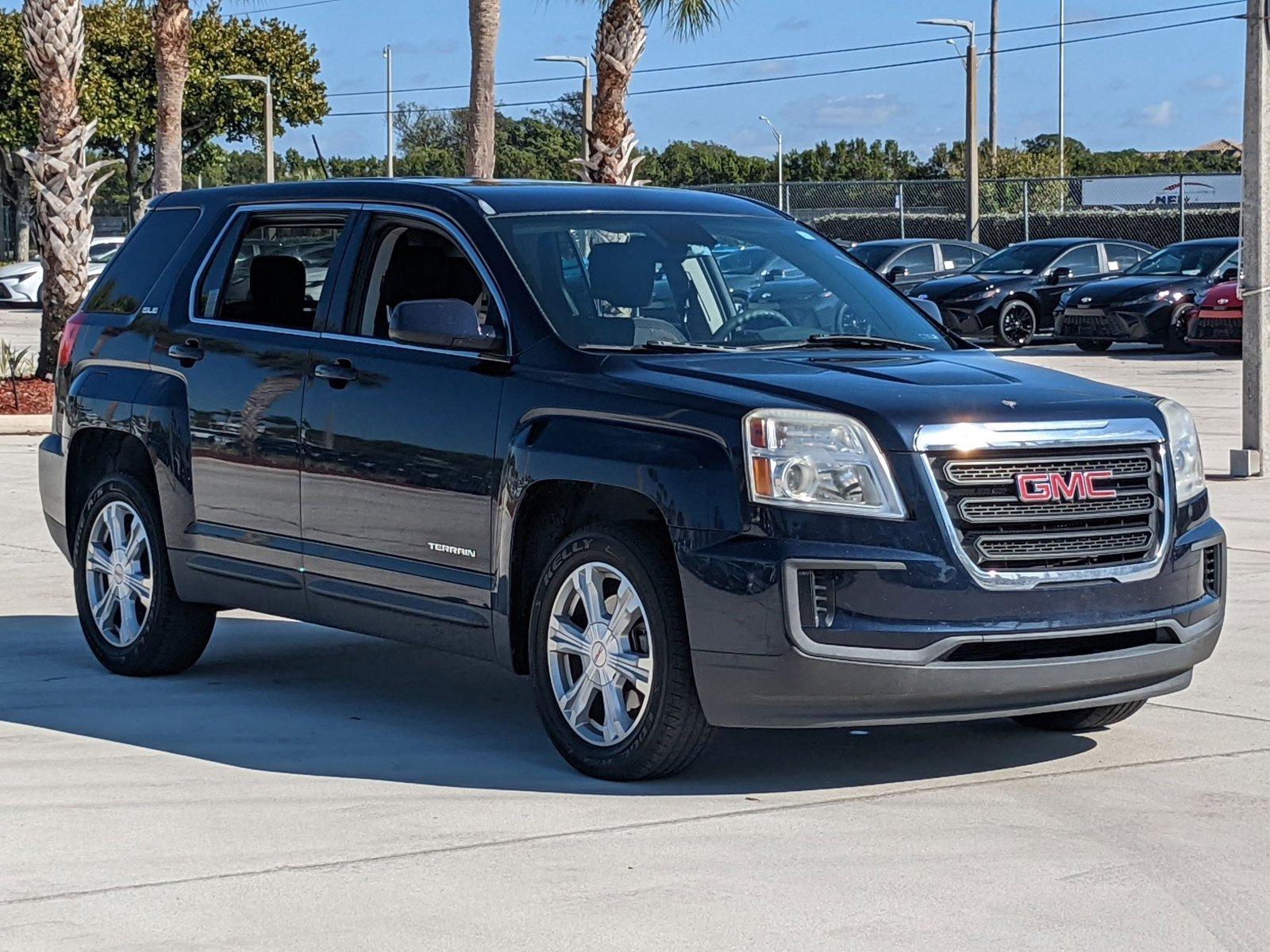 2017 GMC Terrain Vehicle Photo in Davie, FL 33331