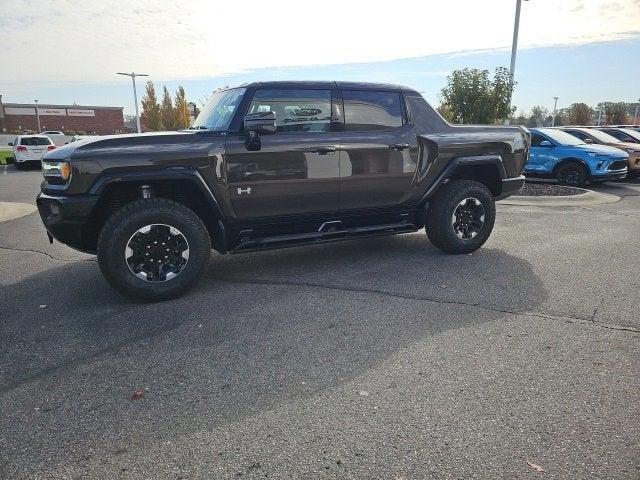 2025 GMC HUMMER EV Pickup Vehicle Photo in Fishers, IN 46038