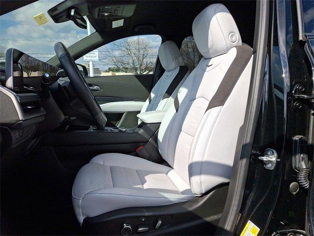 2024 Cadillac XT4 Vehicle Photo in ALLENTOWN, PA 18103-7399