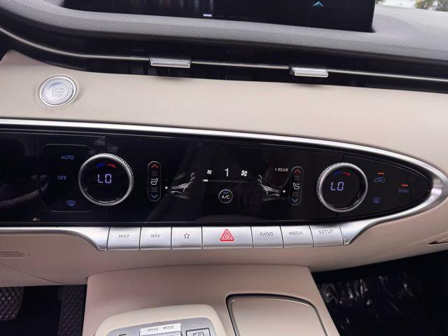 2022 Genesis GV70 Vehicle Photo in DELRAY BEACH, FL 33483-3294