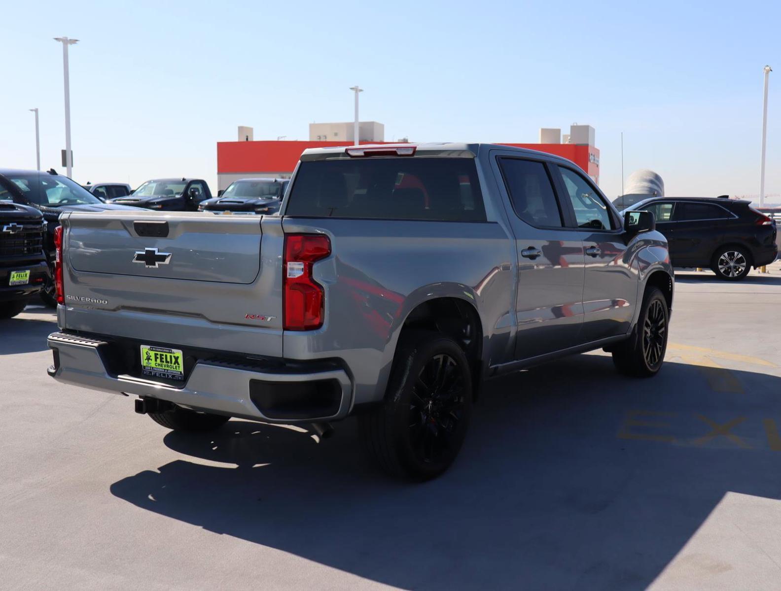2025 Chevrolet Silverado 1500 Vehicle Photo in LOS ANGELES, CA 90007-3794