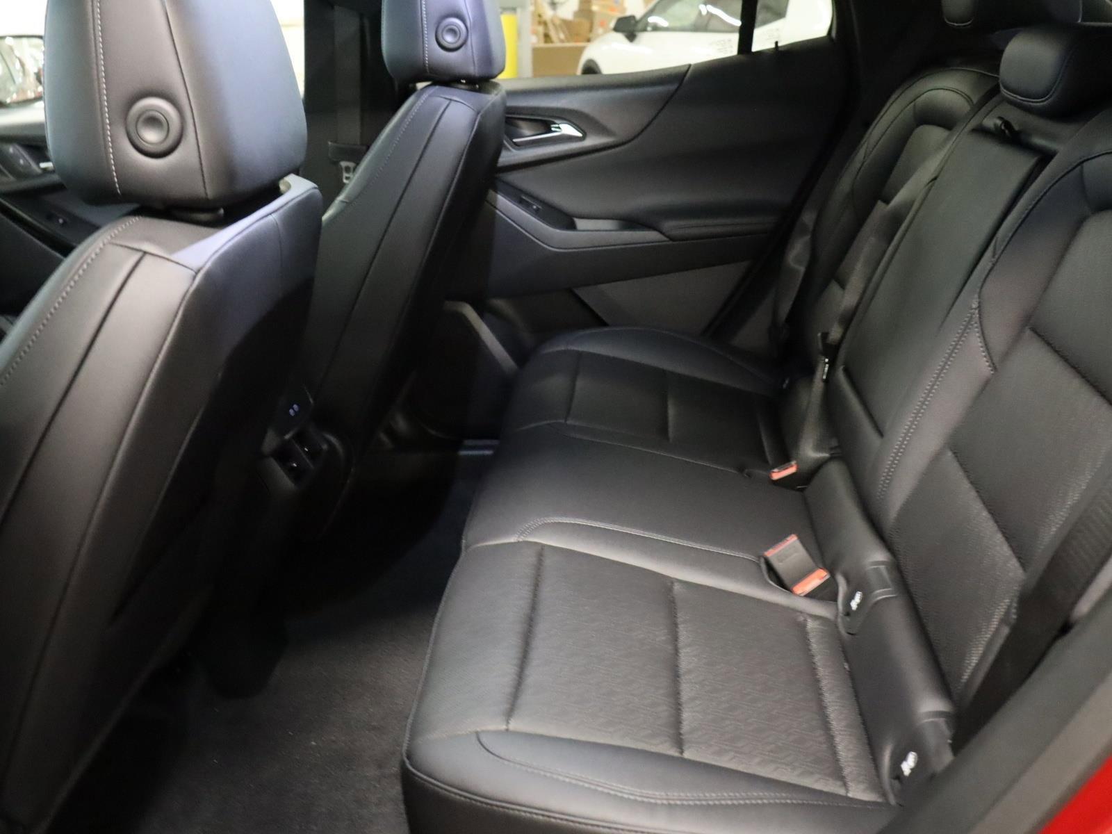 2025 Chevrolet Equinox Vehicle Photo in LOS ANGELES, CA 90007-3794