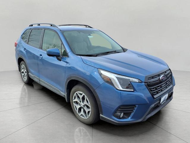 2022 Subaru Forester Vehicle Photo in Oshkosh, WI 54904