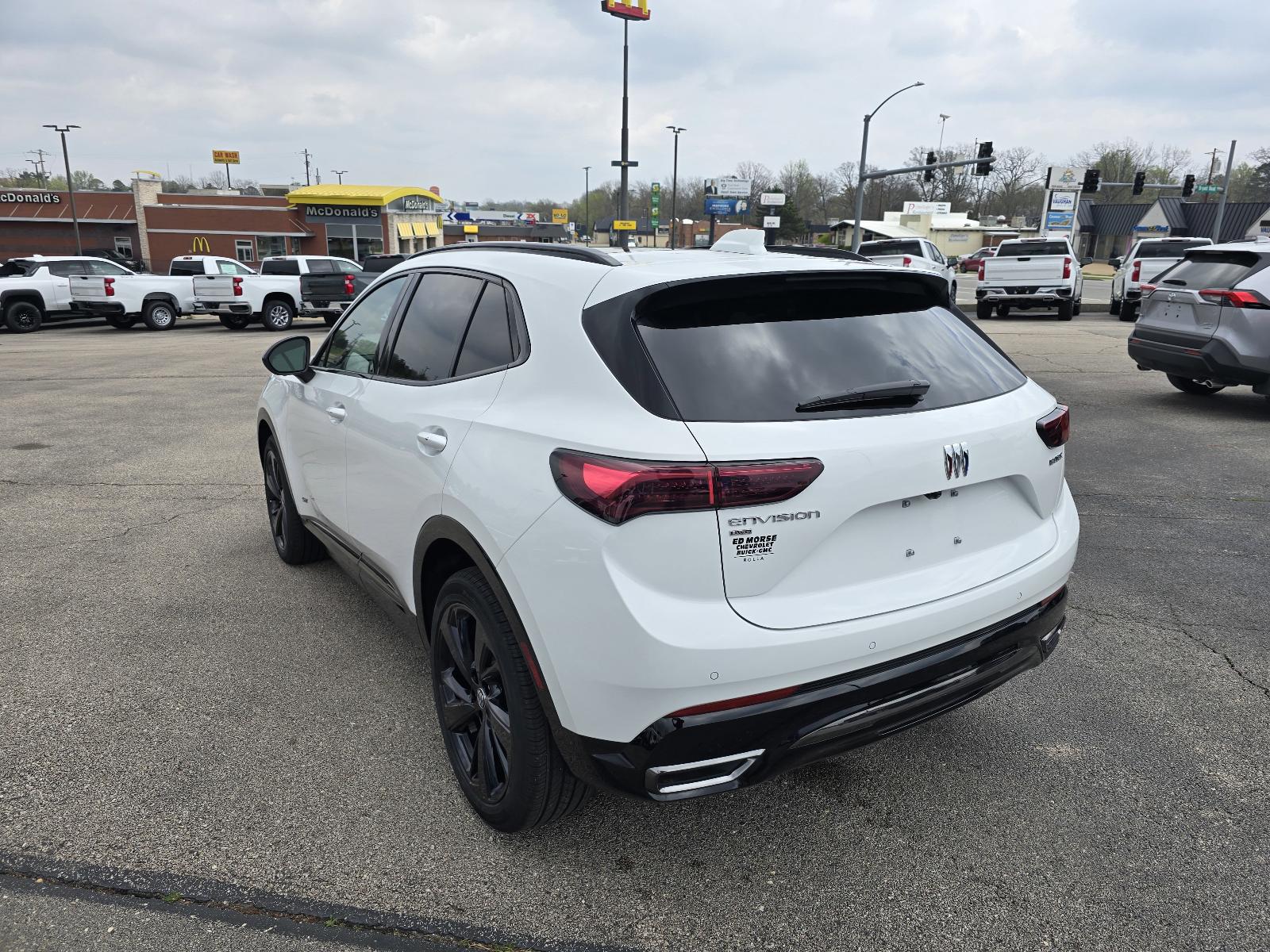 2025 Buick Envision Vehicle Photo in Rolla, MO 65401