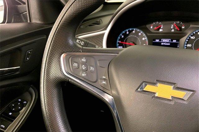 2024 Chevrolet Malibu Vehicle Photo in KANSAS CITY, MO 64114-4502