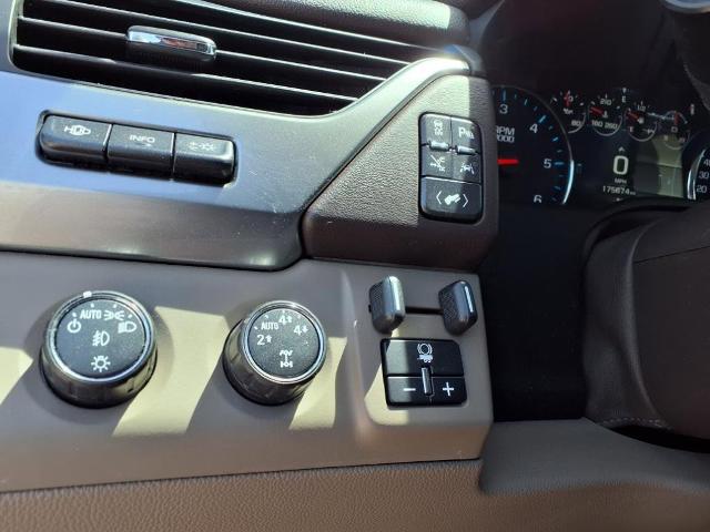 2016 Chevrolet Tahoe Vehicle Photo in HENDERSON, NC 27536-2966