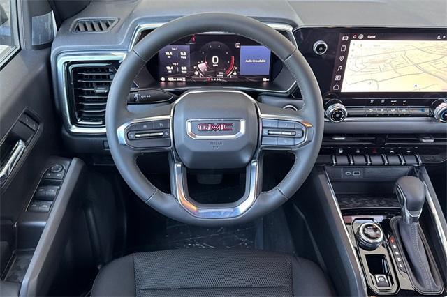2025 GMC Canyon Vehicle Photo in ELK GROVE, CA 95757-8703