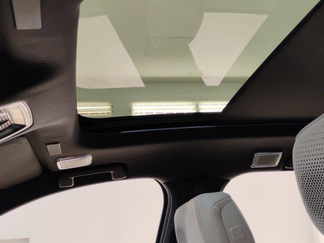 2026 Cadillac VISTIQ Vehicle Photo in PINEVILLE, NC 28134-8495