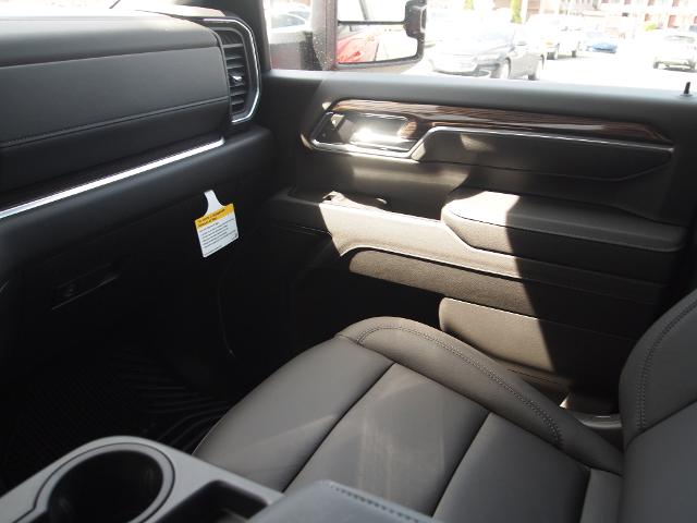 2025 Chevrolet Silverado 2500 HD Vehicle Photo in MADISON, IN 47250-1611