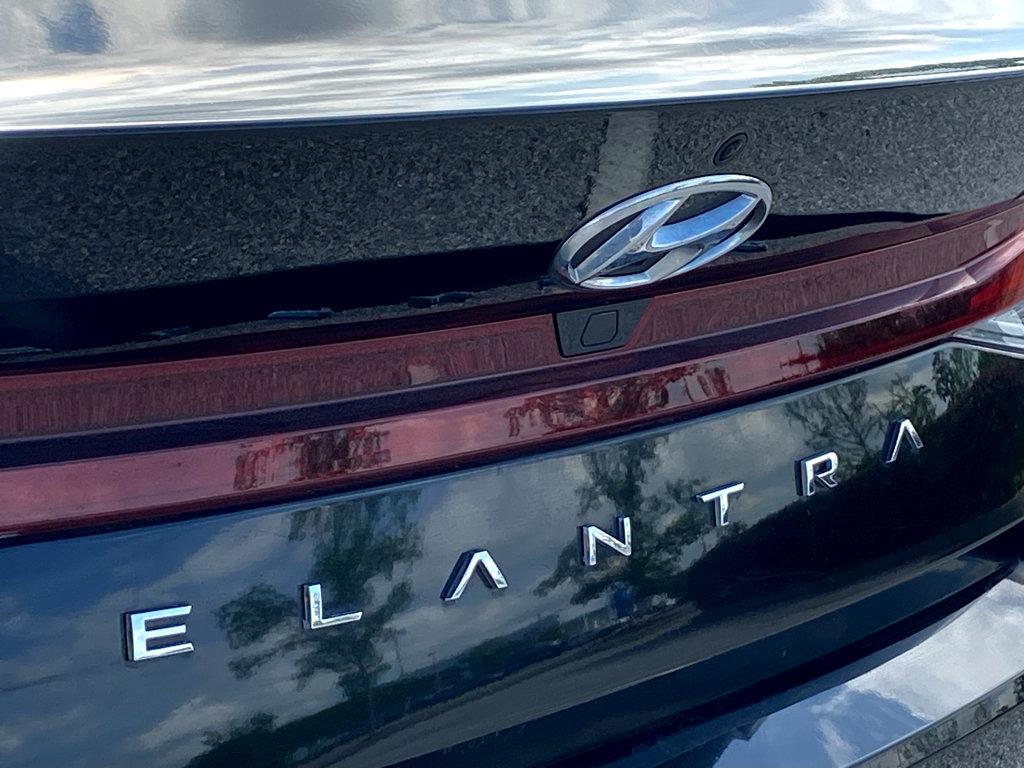 2021 Hyundai ELANTRA Vehicle Photo in POOLER, GA 31322-3252
