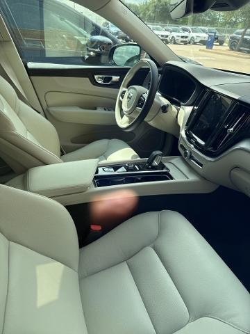 2025 Volvo XC60 Vehicle Photo in Houston, TX 77007