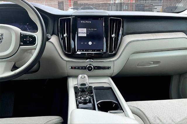 2022 Volvo XC60 Vehicle Photo in San Antonio, TX 78230