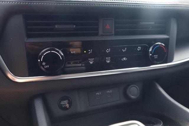 2025 Nissan Rogue Vehicle Photo in Hazelwood, MO 63042
