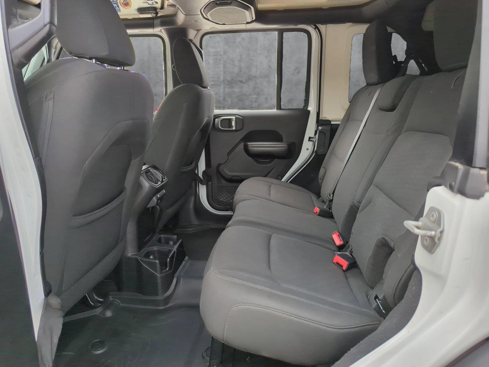 2018 Jeep Wrangler Unlimited Vehicle Photo in Pembroke Pines, FL 33027