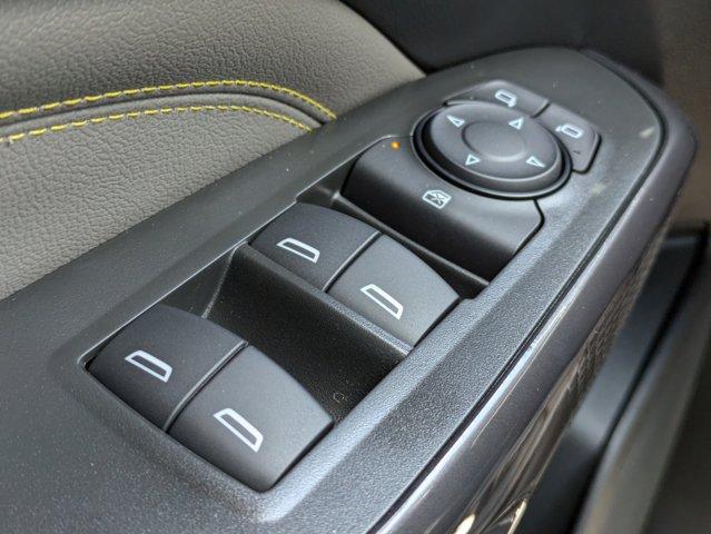 2025 Chevrolet Trax Vehicle Photo in BRUNSWICK, GA 31525-1881