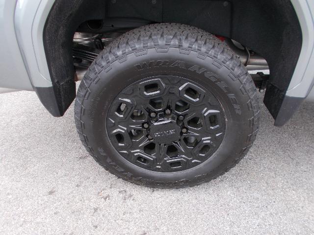 2025 GMC Sierra 2500 HD Vehicle Photo in LOWELL, MA 01852-4336