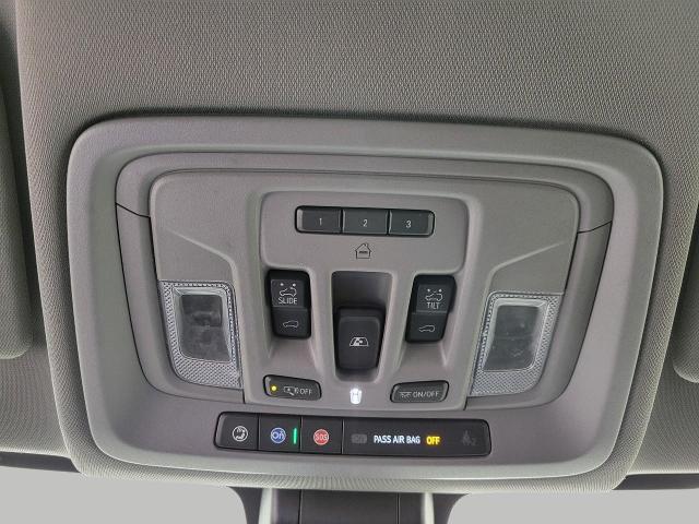 2021 Chevrolet Silverado 1500 Vehicle Photo in APPLETON, WI 54914-4656
