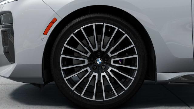 2025 BMW 740i Vehicle Photo in GRAPEVINE, TX 76051