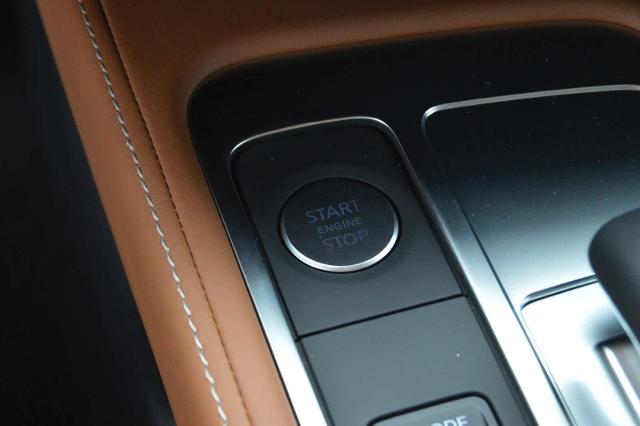 2025 INFINITI QX60 Vehicle Photo in Houston, TX 77090