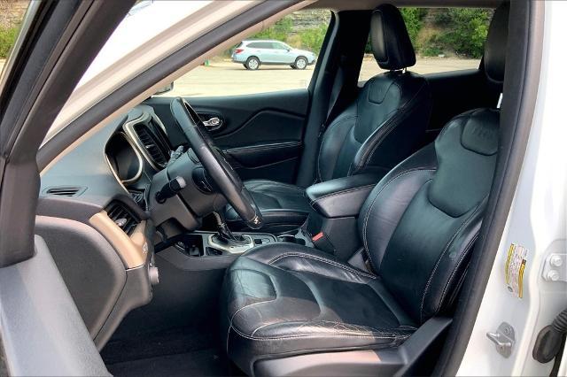 2015 Jeep Cherokee Vehicle Photo in Kansas City, MO 64114