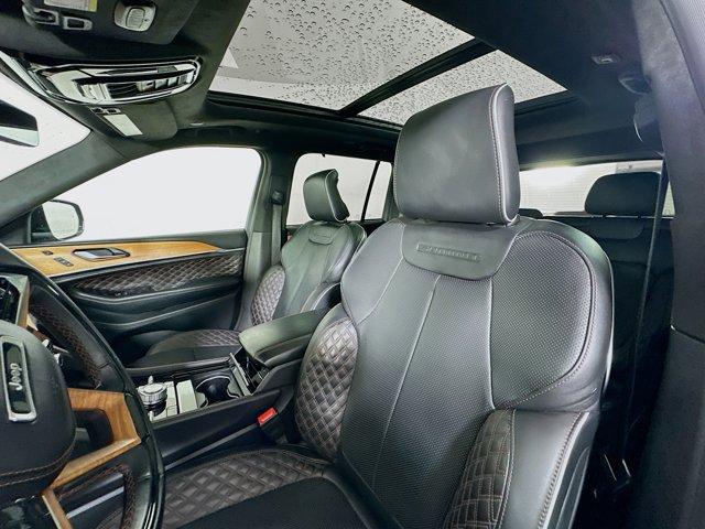2023 Jeep Grand Cherokee Vehicle Photo in Doylsetown, PA 18901