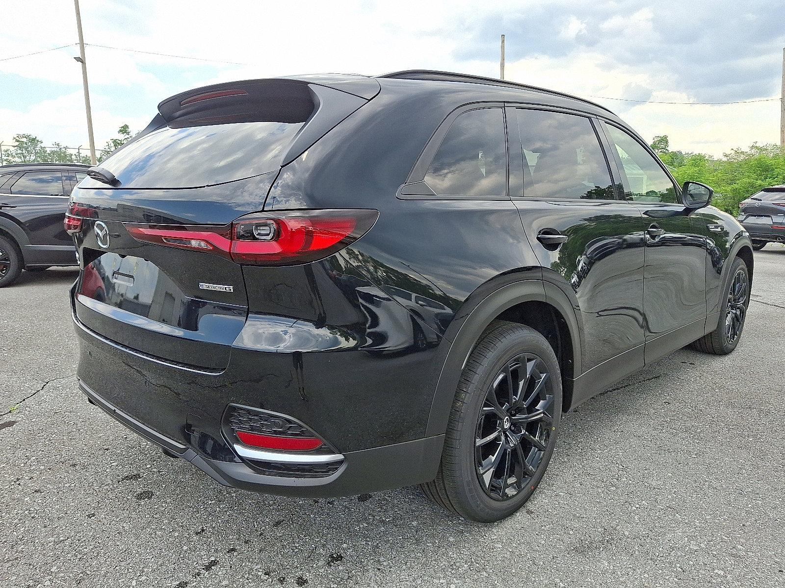 2025 Mazda CX-70 Vehicle Photo in Harrisburg, PA 17111