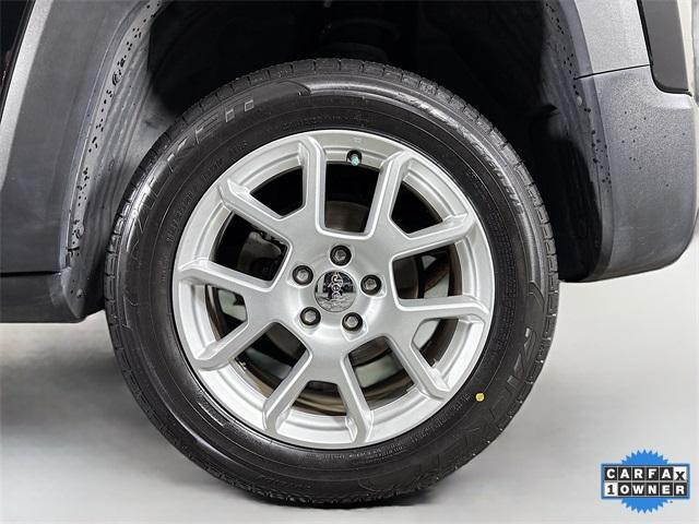 2020 Jeep Renegade Vehicle Photo in Puyallup, WA 98371