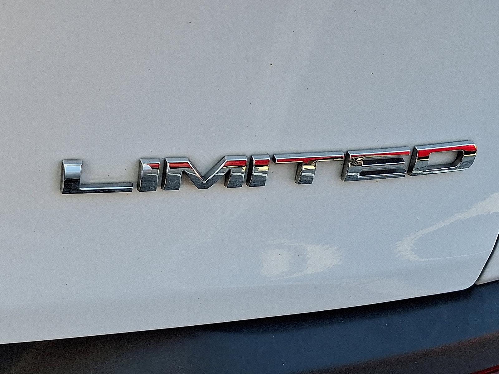 2016 Jeep Cherokee Vehicle Photo in Harrisburg, PA 17111