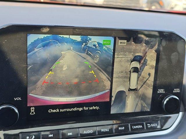 2021 Nissan Rogue Vehicle Photo in Pleasant Hills, PA 15236