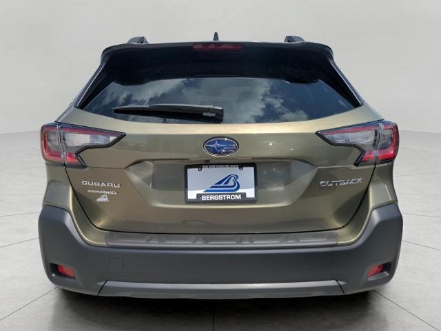 2025 Subaru Outback Vehicle Photo in Green Bay, WI 54304