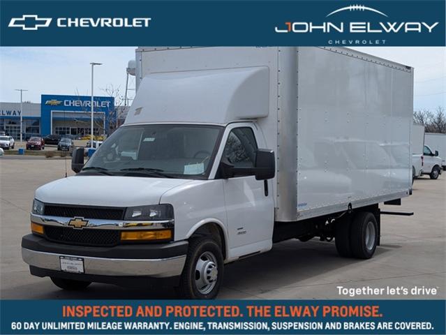 2024 Chevrolet Express Commercial Cutaway Vehicle Photo in ENGLEWOOD, CO 80113-6708