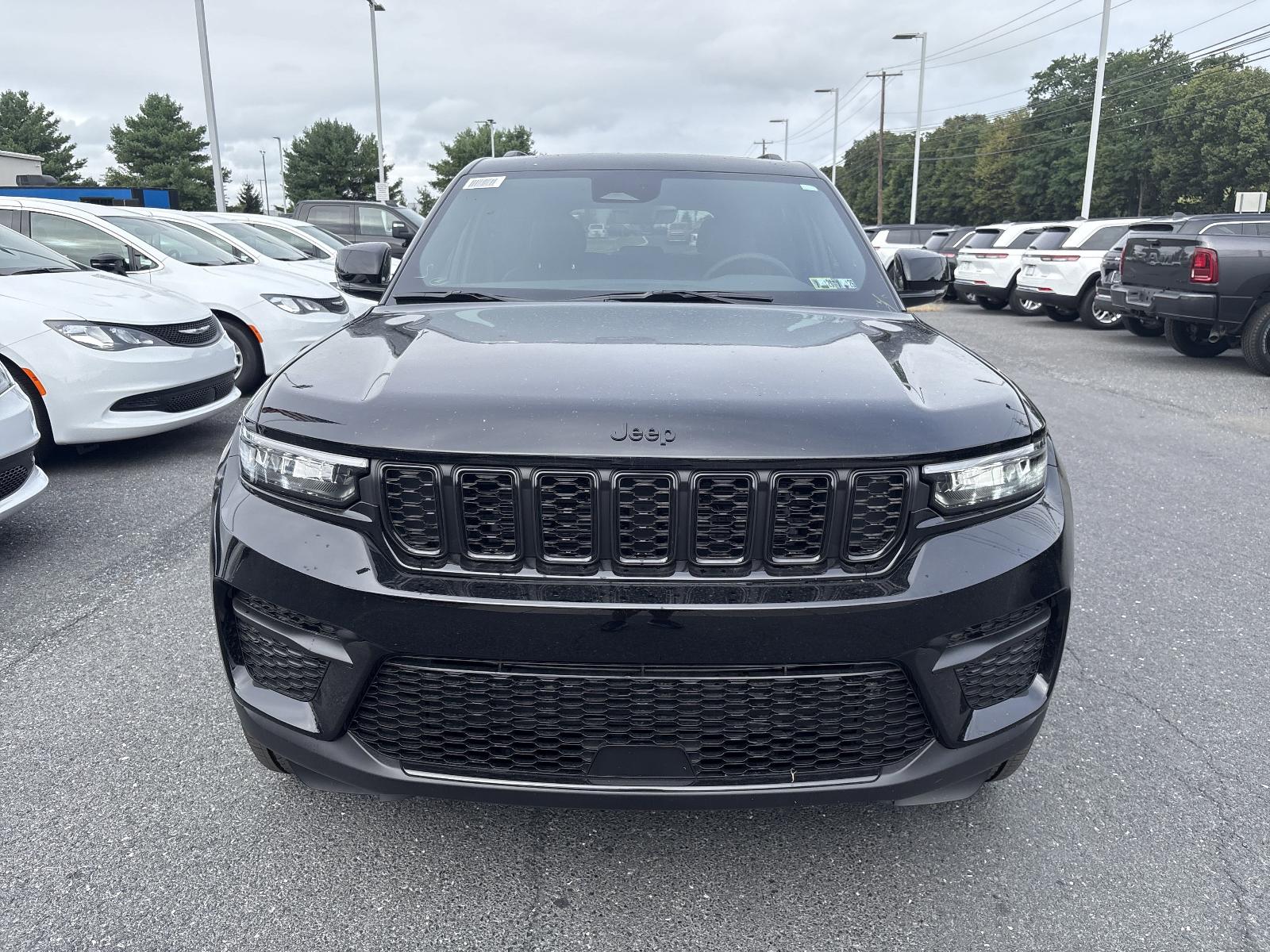 2025 Jeep Grand Cherokee Vehicle Photo in Mechanicsburg, PA 17050-1707