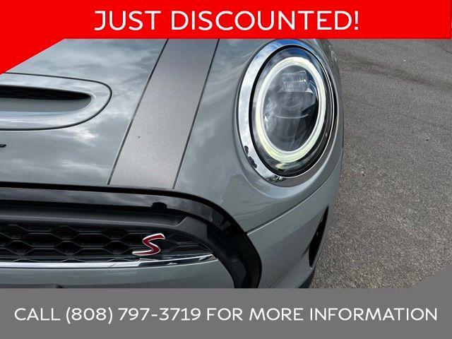 2022 MINI Cooper S Hardtop 4 Door Vehicle Photo in Kaneohe, HI 96744