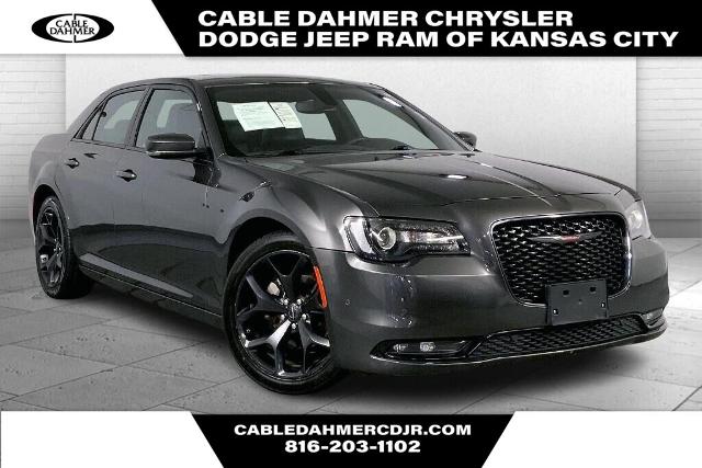 2023 Chrysler 300 Vehicle Photo in Kansas City, MO 64114