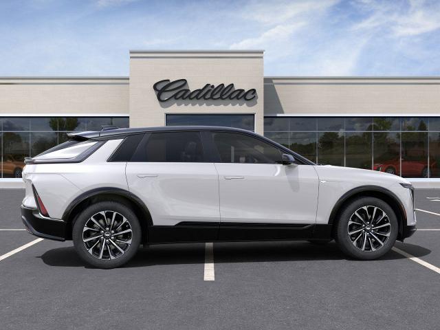 2025 Cadillac LYRIQ Vehicle Photo in SMITHTOWN, NY 11787-5023